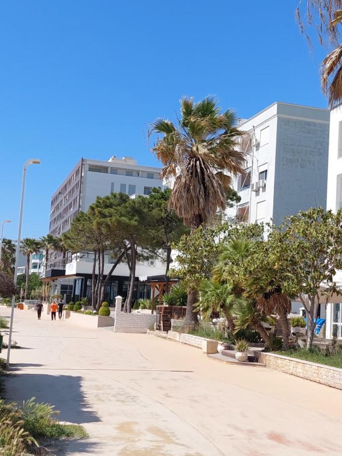 Hotel Nacional Durres Exterior photo